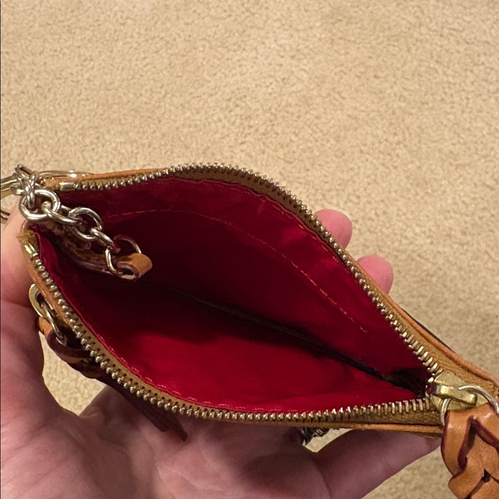 Dooney & Bourke Navy Blue & Tan Leather Key Holder. NWT - Picture 7 of 10